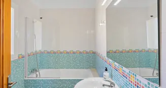 von_poll_real_estate_property_ES255251_image_16