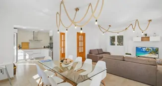 von_poll_real_estate_property_ES255251_image_2