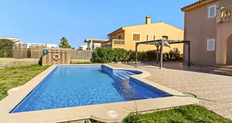 von_poll_real_estate_property_ES255251_image_1