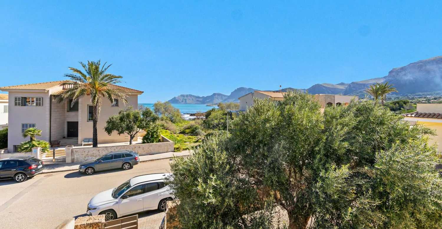 Villa-mit-Urlaubs-Lizenz-am-Meer-in-Colonia-Sant-Pere