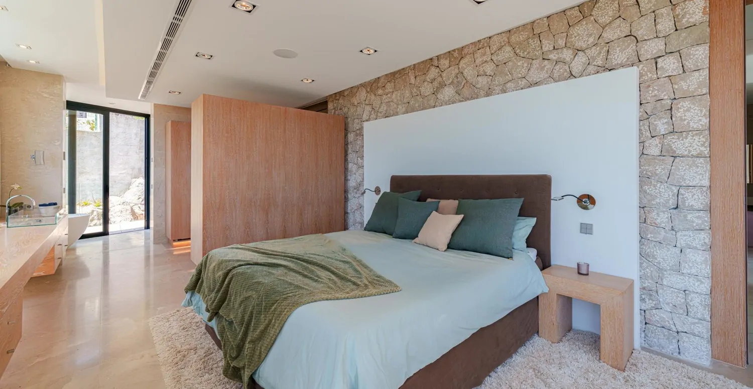 Luxus-Villa-mit-Meerblick-in-Canyamel