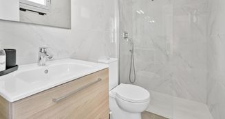 von_poll_real_estate_property_ES255261_image_12