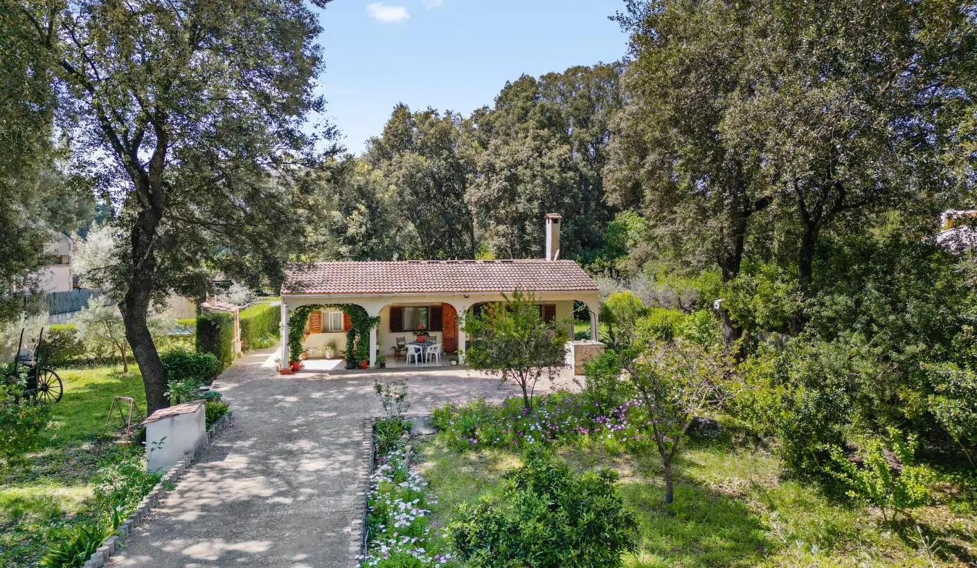 Schöne-Finca-mit-Pool-in-Crestatx