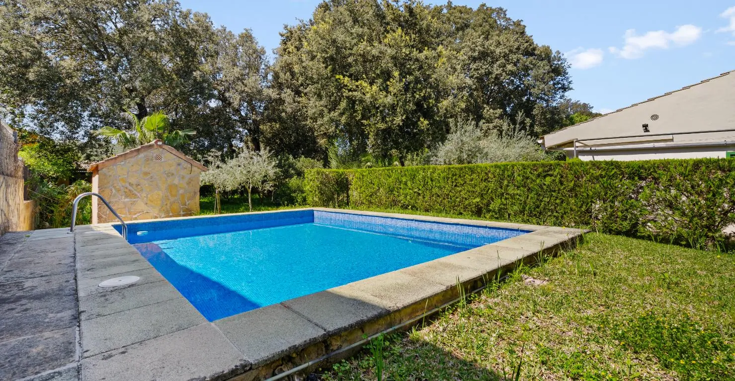 Schöne-Finca-mit-Pool-in-Crestatx