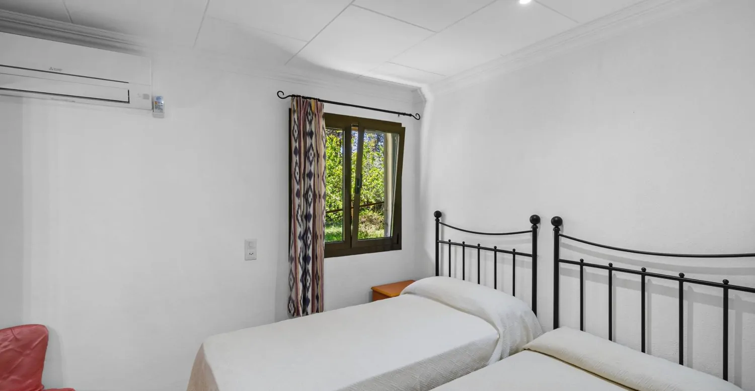 Schöne-Finca-mit-Pool-in-Crestatx