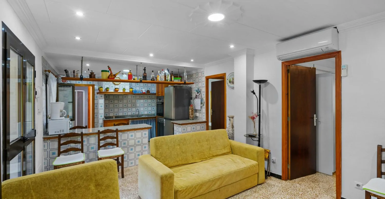 Schöne-Finca-mit-Pool-in-Crestatx