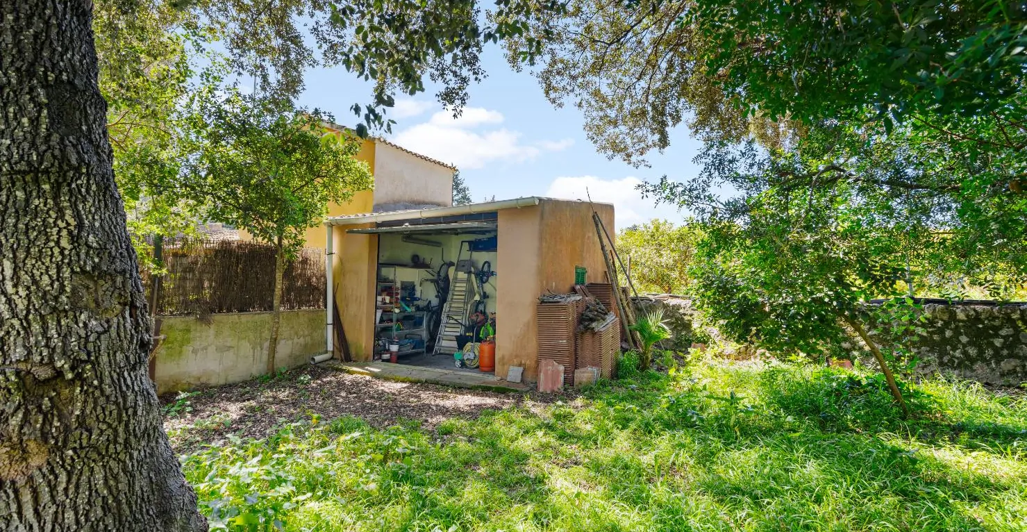 Schöne-Finca-mit-Pool-in-Crestatx