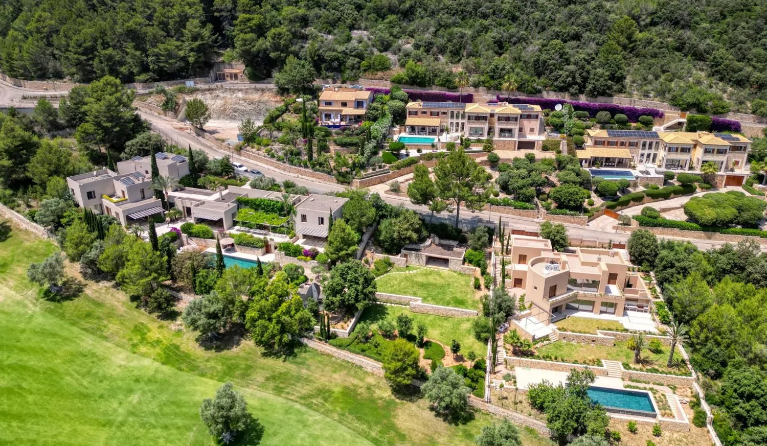 Neu-Villa-im-Golf-von-Pollensa