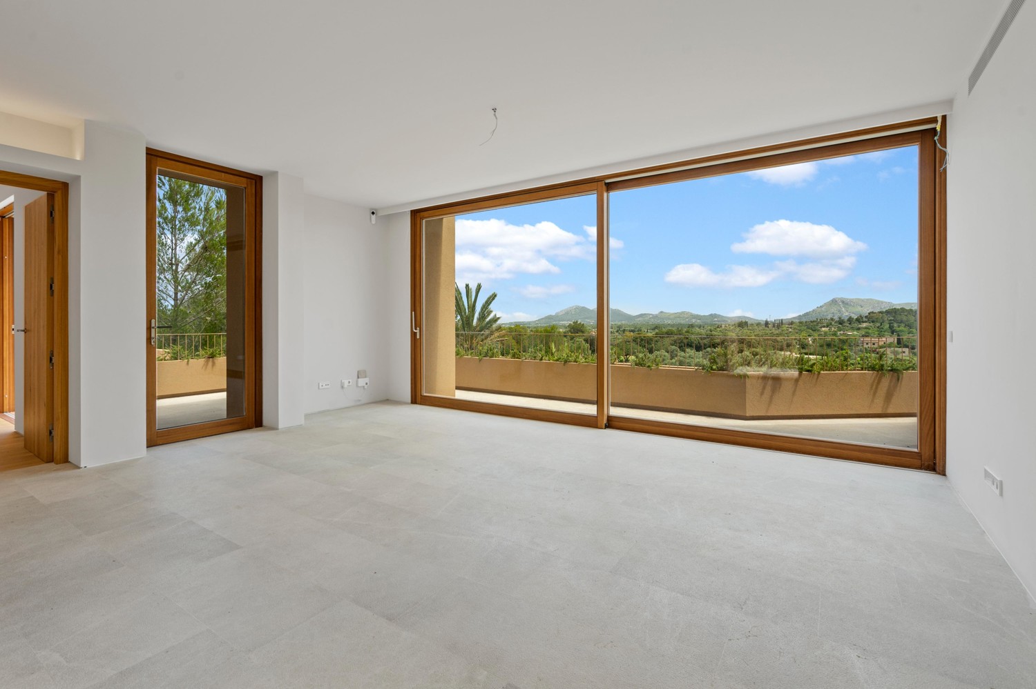 Neu-Villa-im-Golf-von-Pollensa
