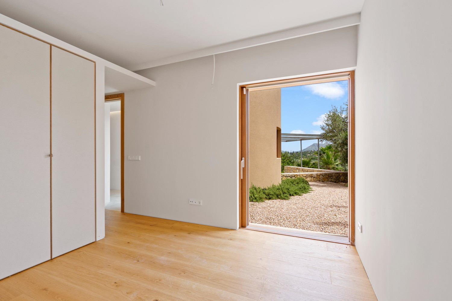 Neu-Villa-im-Golf-von-Pollensa