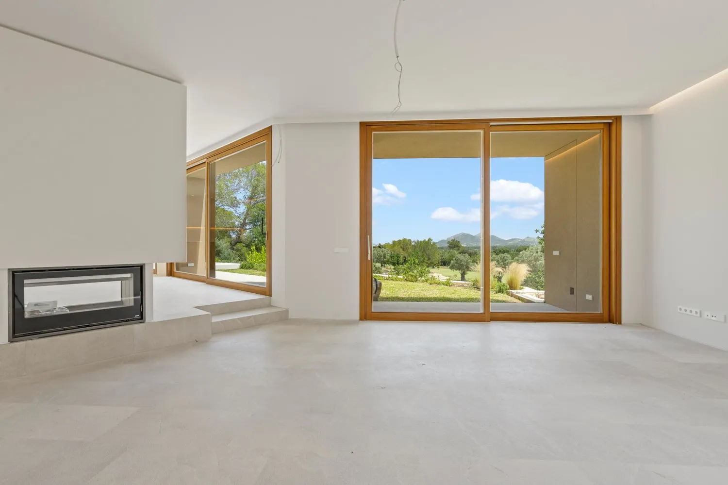 Neu-Villa-im-Golf-von-Pollensa
