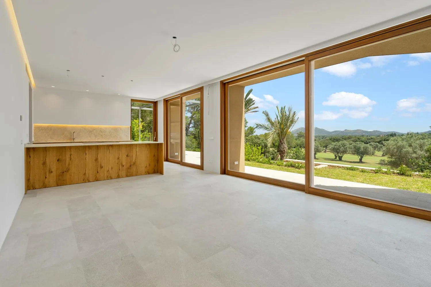 Neu-Villa-im-Golf-von-Pollensa