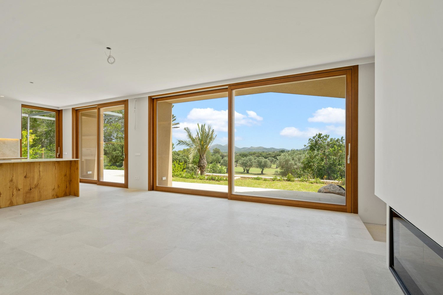Neu-Villa-im-Golf-von-Pollensa