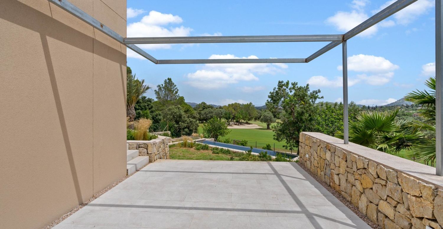 Neu-Villa-im-Golf-von-Pollensa