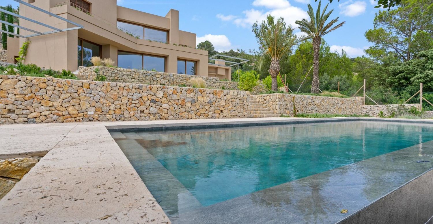 Neu-Villa-im-Golf-von-Pollensa