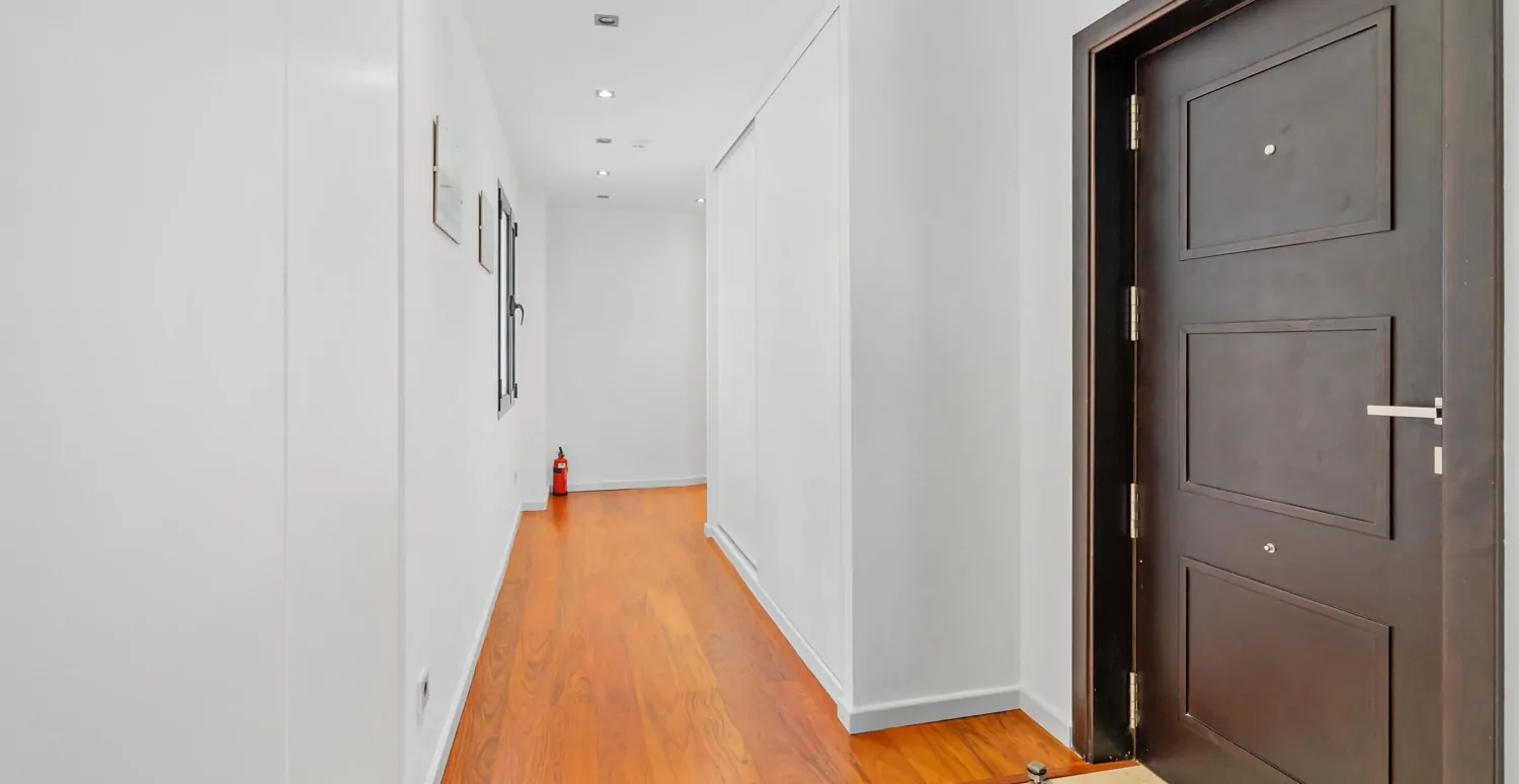 Moderne-Wohnung-in-erster-Reihe-in-Puerto-de-Alcudia