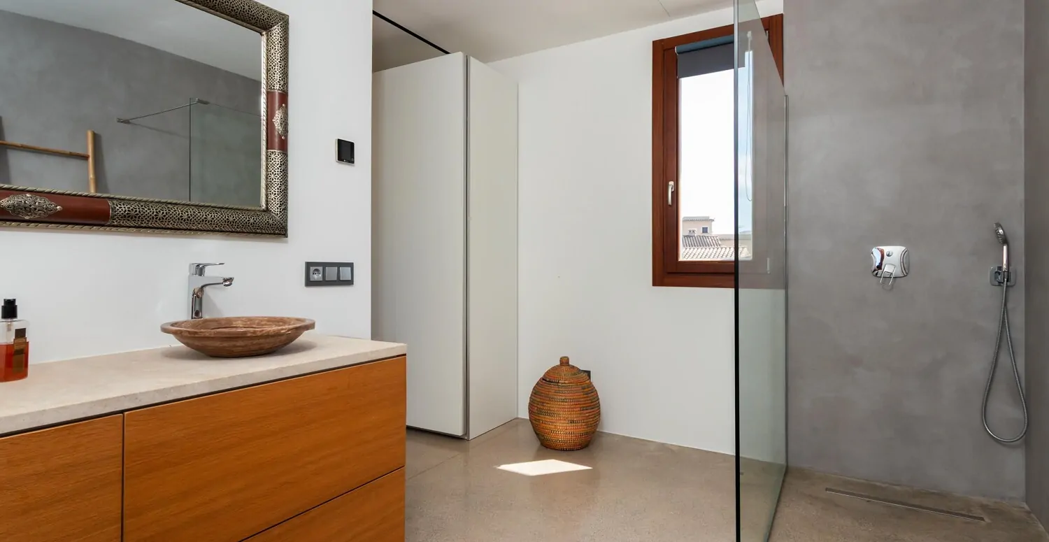 Stadthaus-mit-Privatsphäre-und-fantastischer-Aussicht-in-Muro