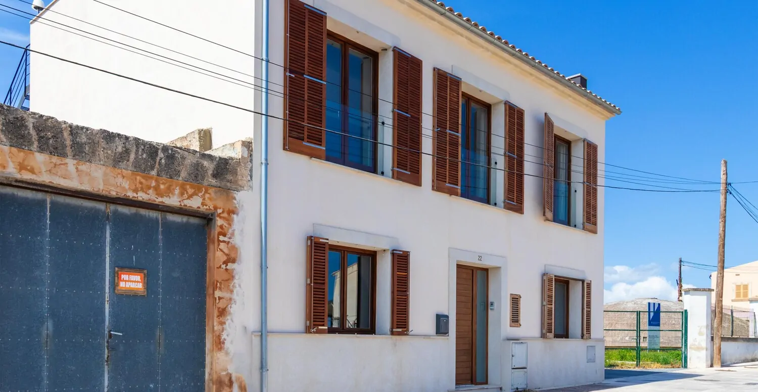 Stadthaus-mit-Privatsphäre-und-fantastischer-Aussicht-in-Muro