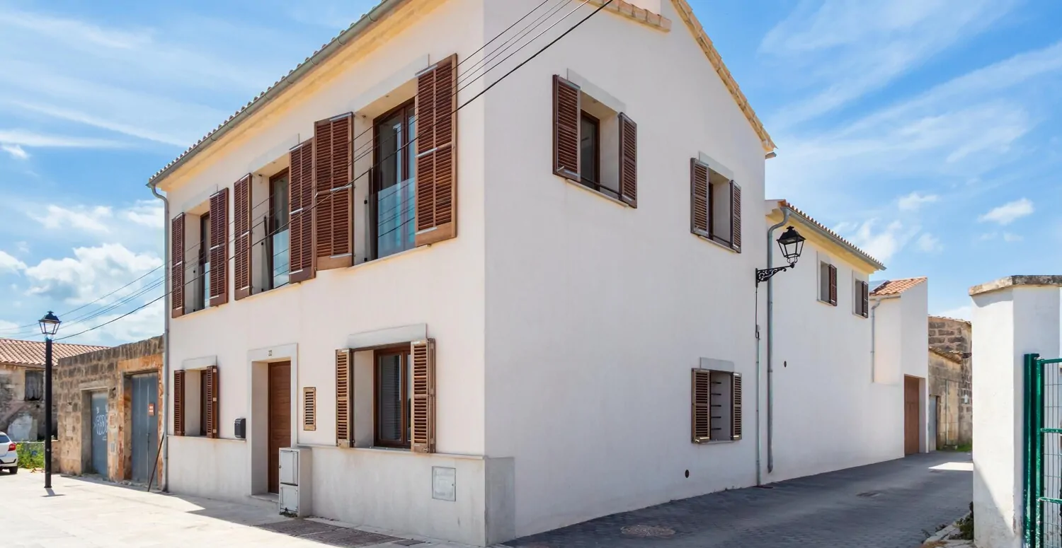 Stadthaus-mit-Privatsphäre-und-fantastischer-Aussicht-in-Muro