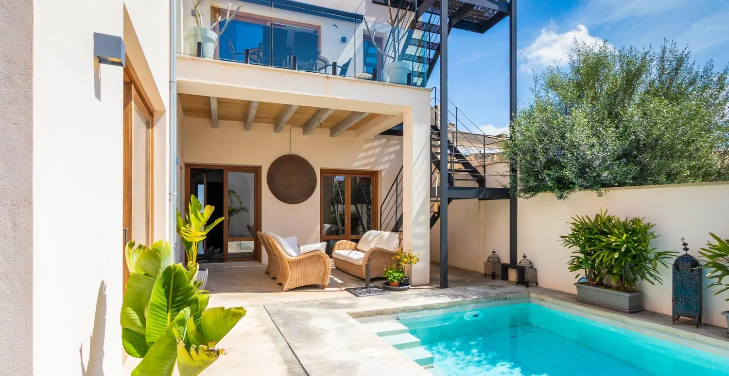 Stadthaus-mit-Privatsphäre-und-fantastischer-Aussicht-in-Muro