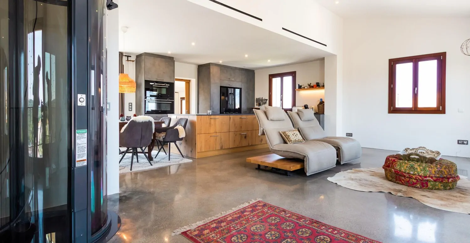 Stadthaus-mit-Privatsphäre-und-fantastischer-Aussicht-in-Muro