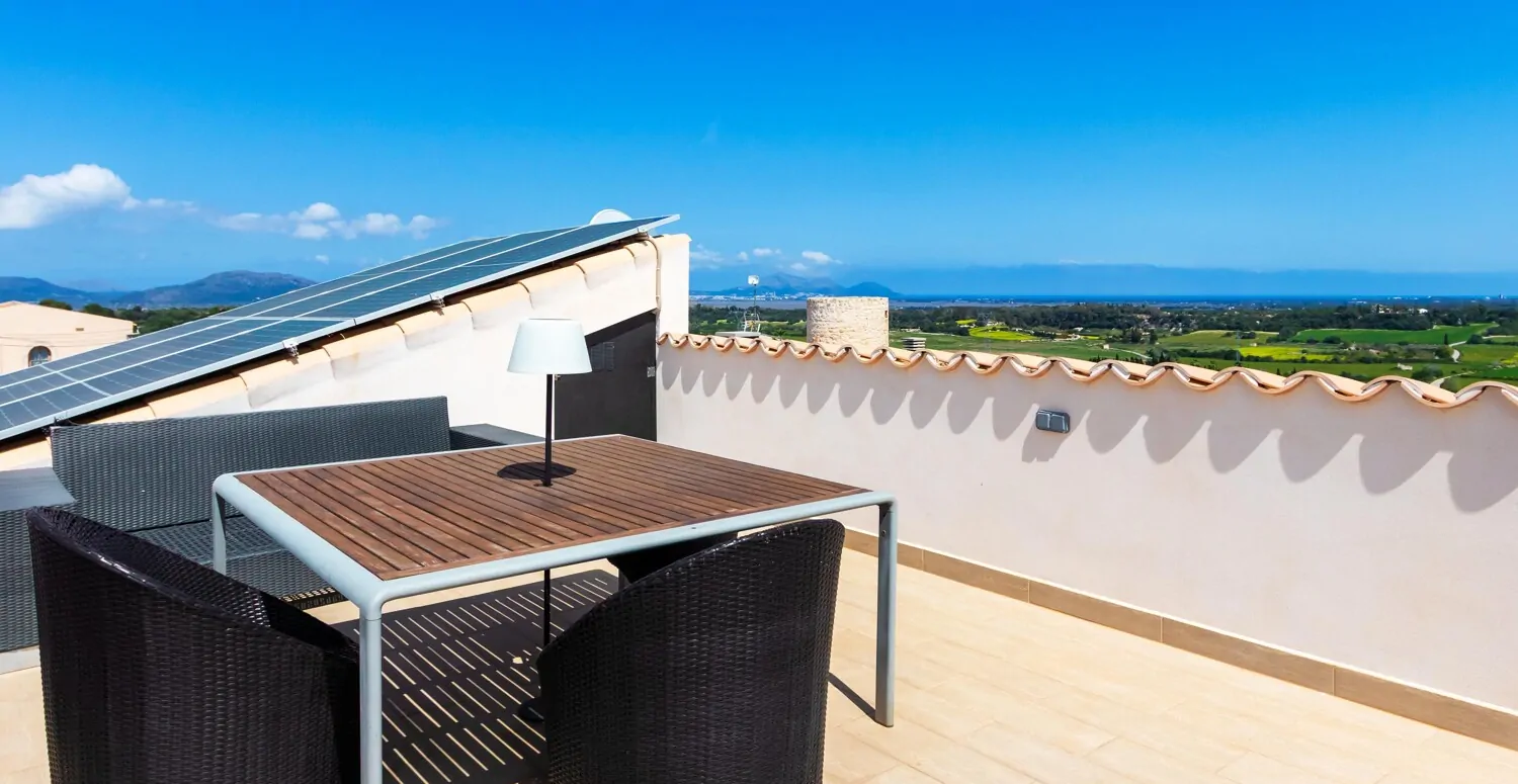 Stadthaus-mit-Privatsphäre-und-fantastischer-Aussicht-in-Muro