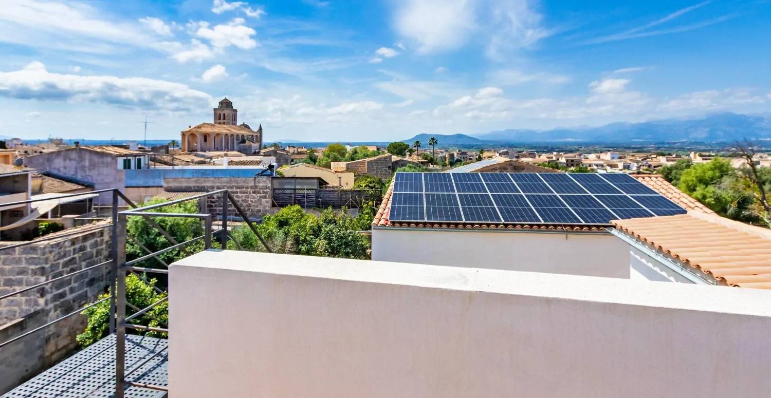 Stadthaus-mit-Privatsphäre-und-fantastischer-Aussicht-in-Muro