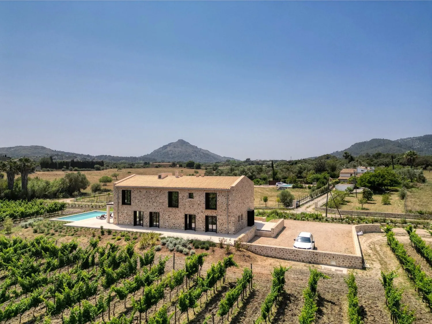 New-finca-in-Alcudia
