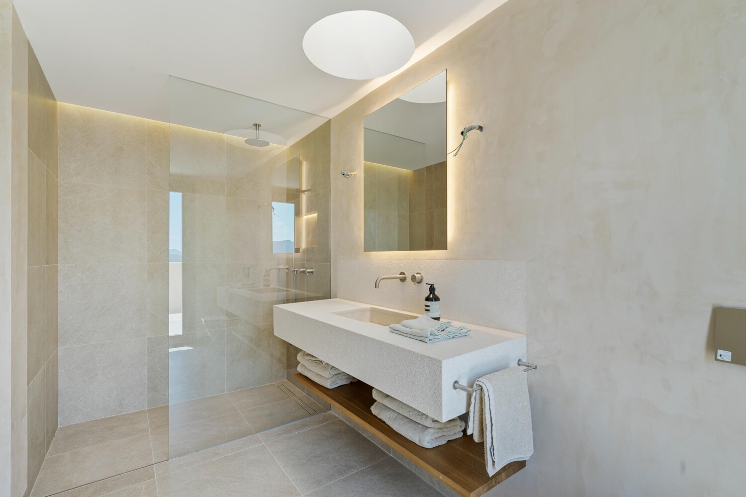Luxuriöse-Villa-mit-Meerblick in-Pollensa