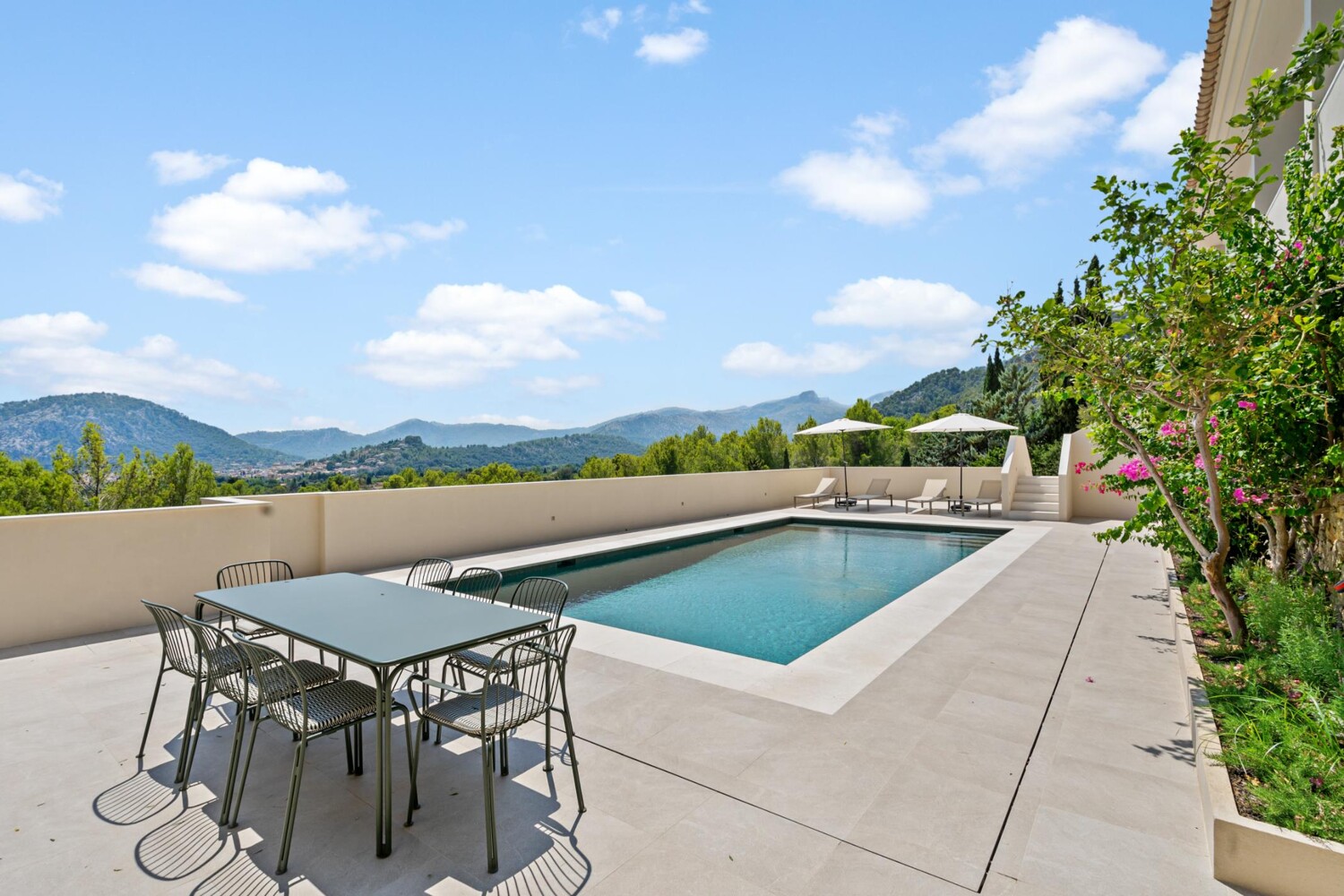 Luxuriöse-Villa-mit-Meerblick in-Pollensa