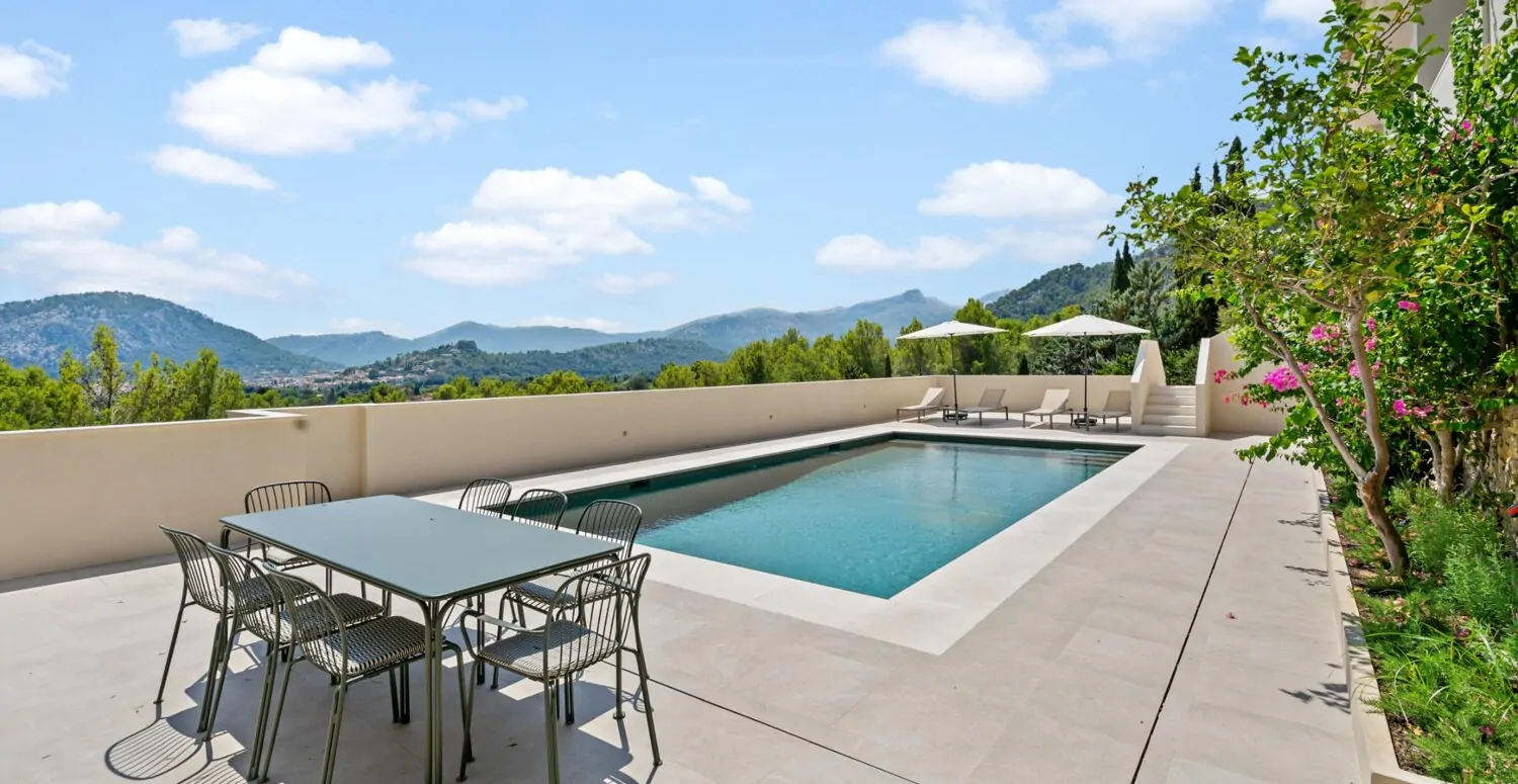 Luxuriöse-Villa-mit-Meerblick in-Pollensa
