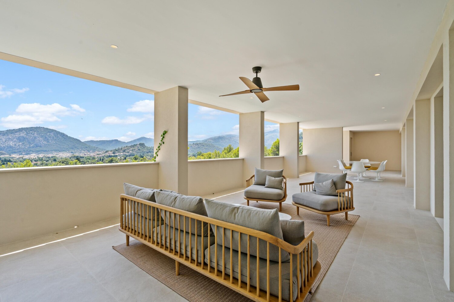 Luxuriöse-Villa-mit-Meerblick in-Pollensa