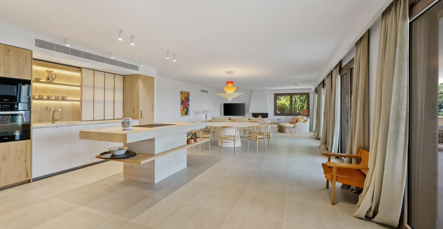 Luxuriöse-Villa-mit-Meerblick in-Pollensa