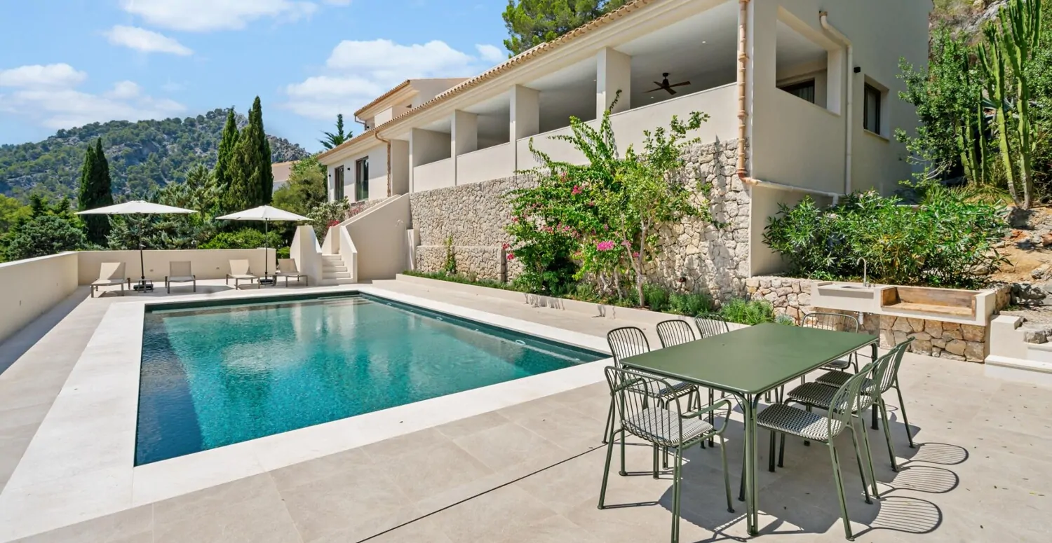 Luxuriöse-Villa-mit-Meerblick in-Pollensa