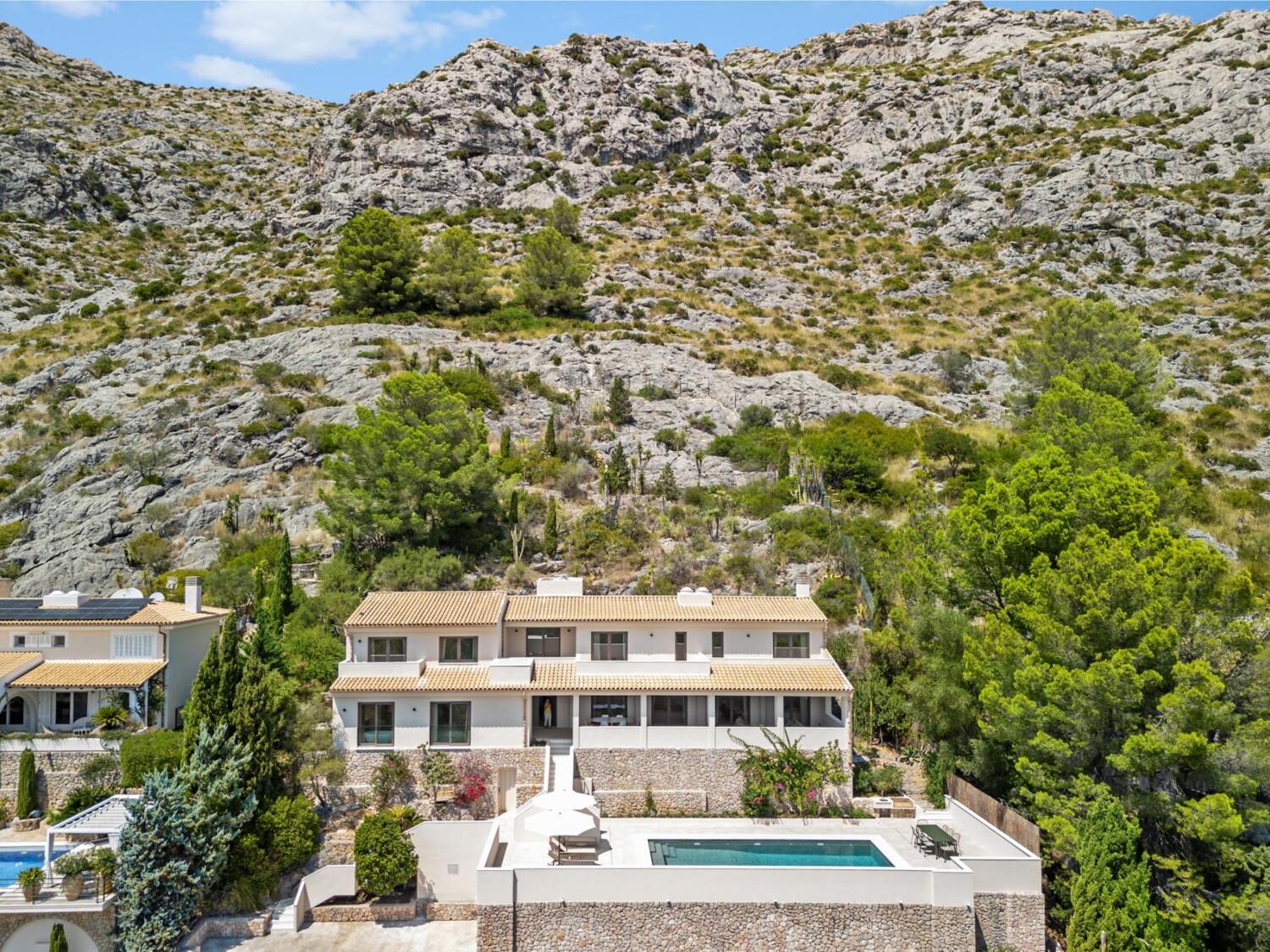 Luxuriöse-Villa-mit-Meerblick in-Pollensa