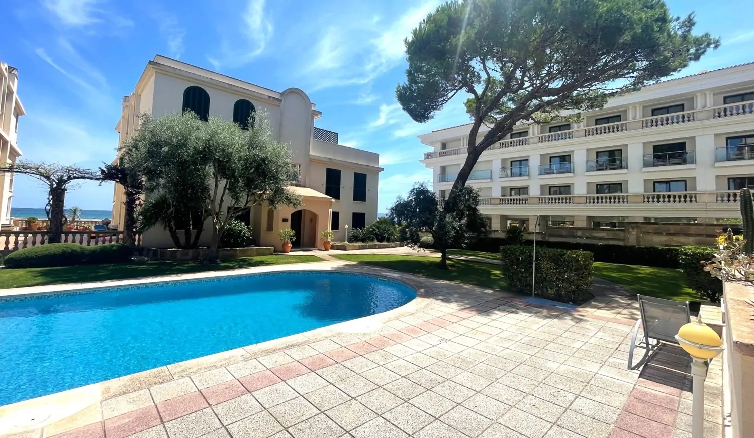 Moderne-Wohnung-am-Meer-Playa-de-Muro