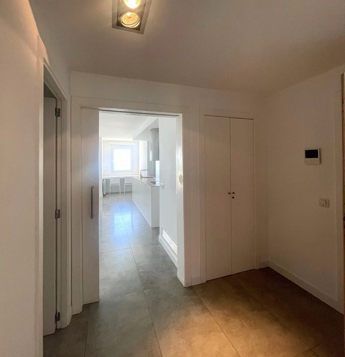 Moderne-Wohnung-am-Meer-Playa-de-Muro