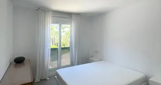 von_poll_real_estate_property_ES255418_image_13