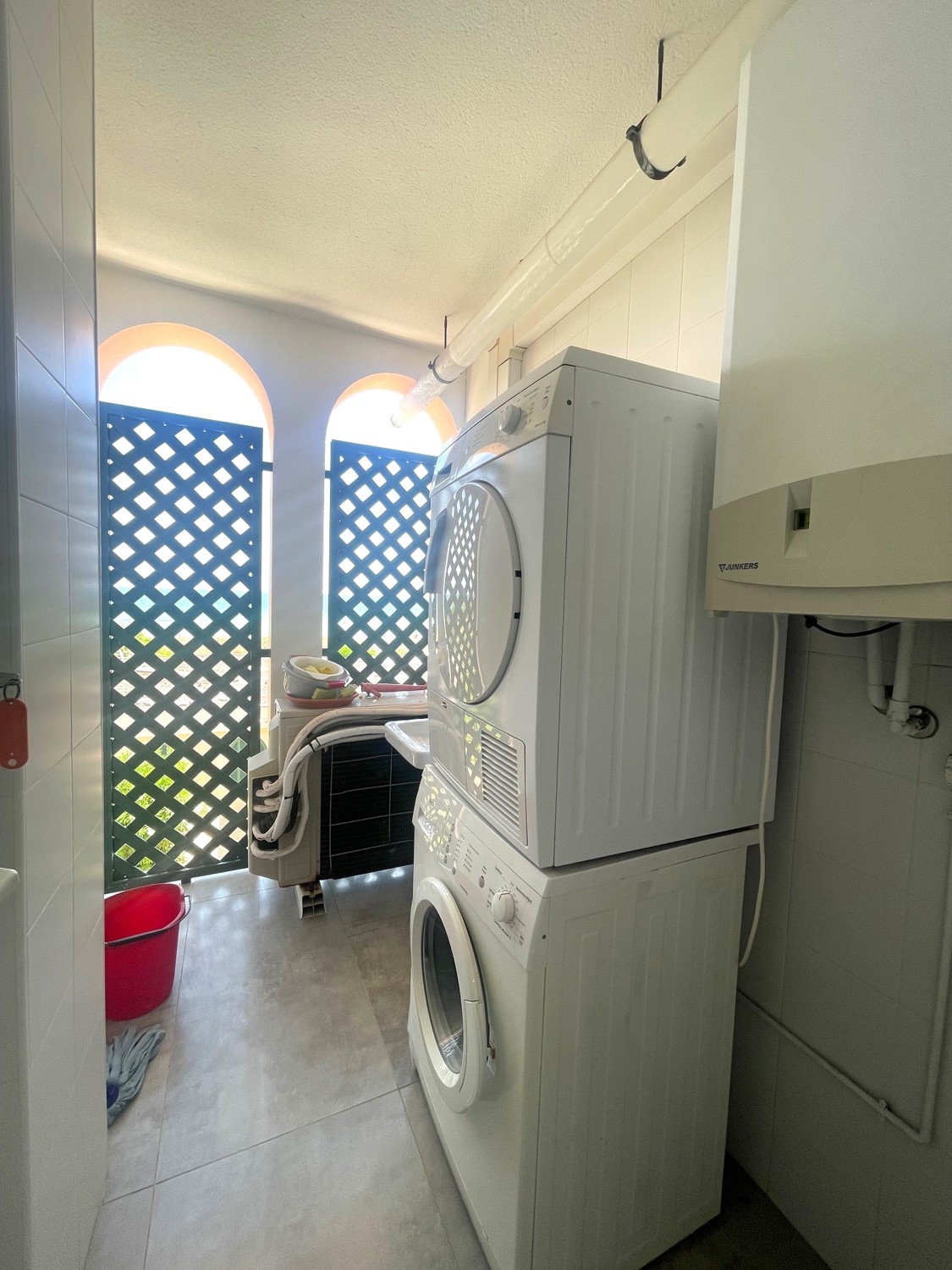 Moderne-Wohnung-am-Meer-Playa-de-Muro