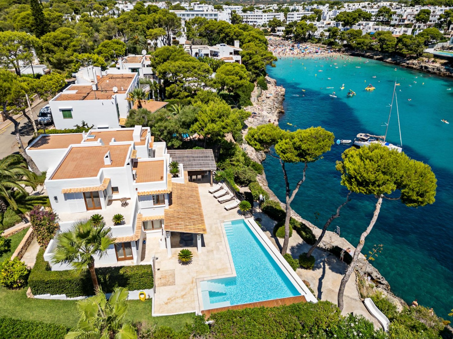 Villa-direkt-am-Meer-in-Cala-D'or