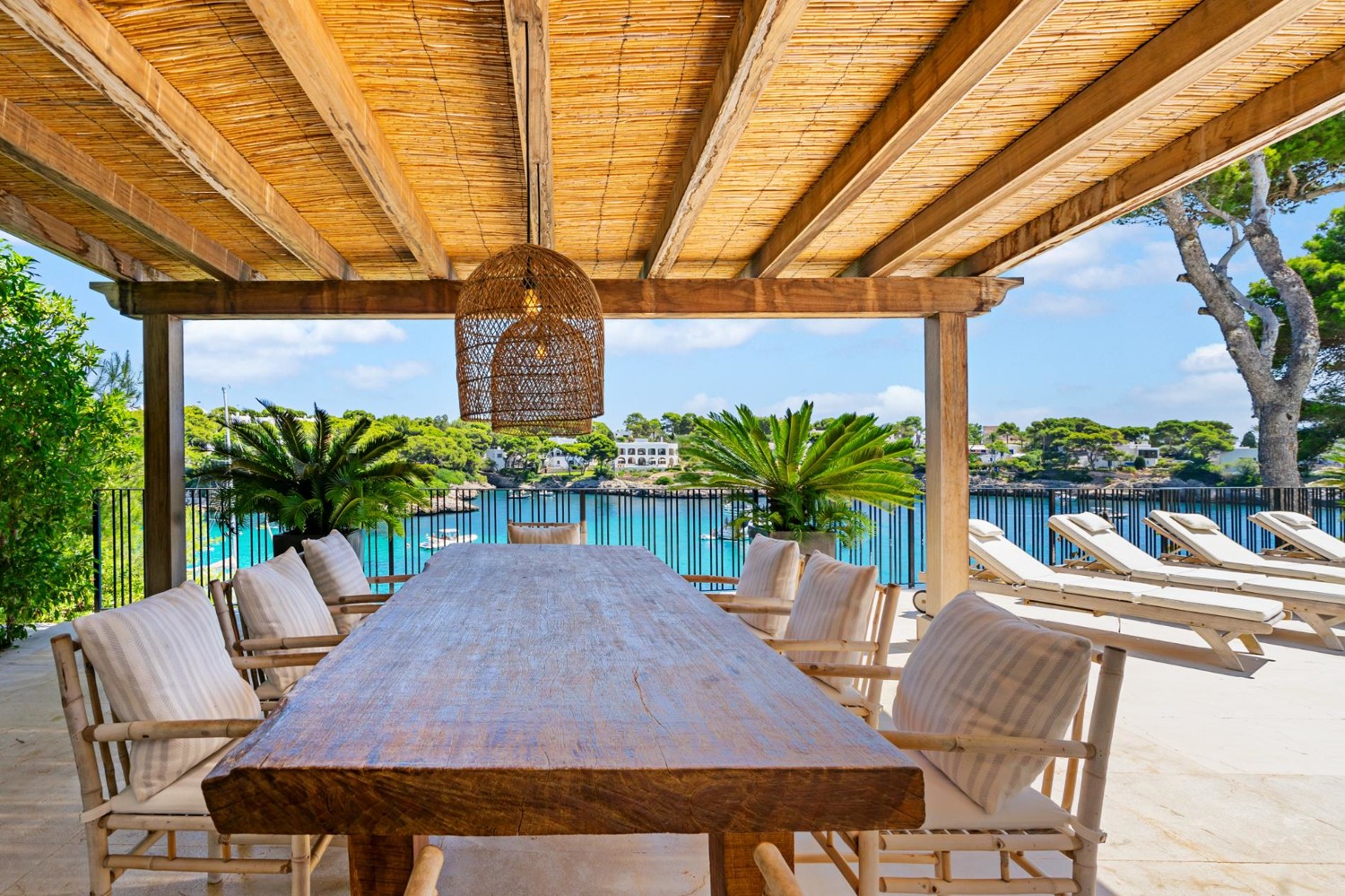 Villa-direkt-am-Meer-in-Cala-D'or