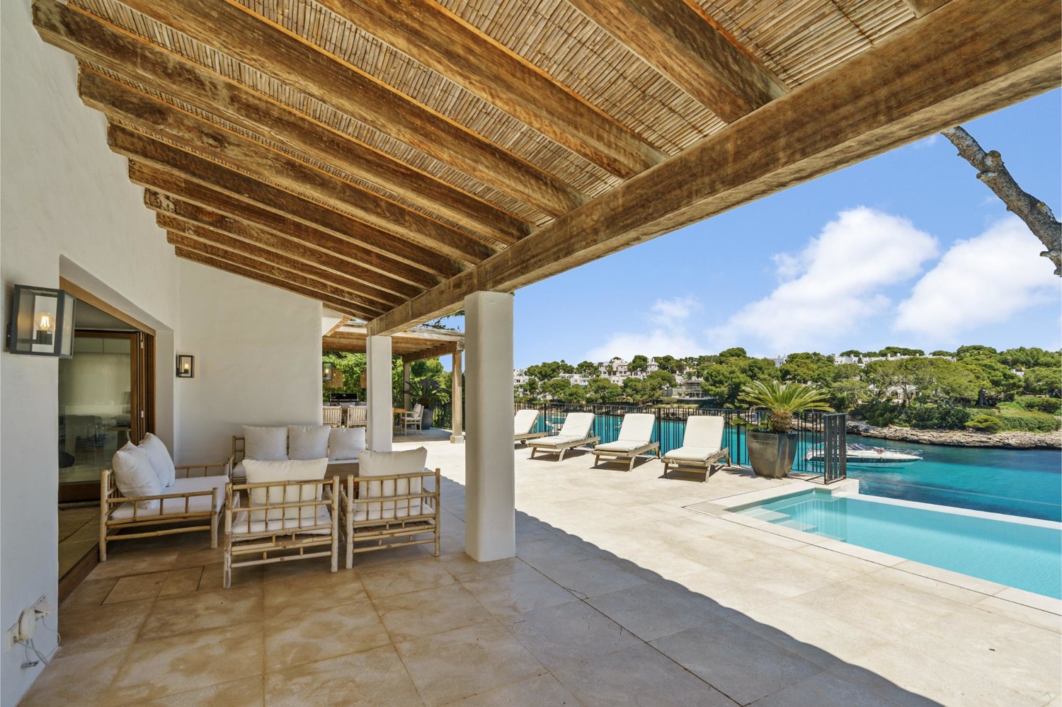 Villa-direkt-am-Meer-in-Cala-D'or