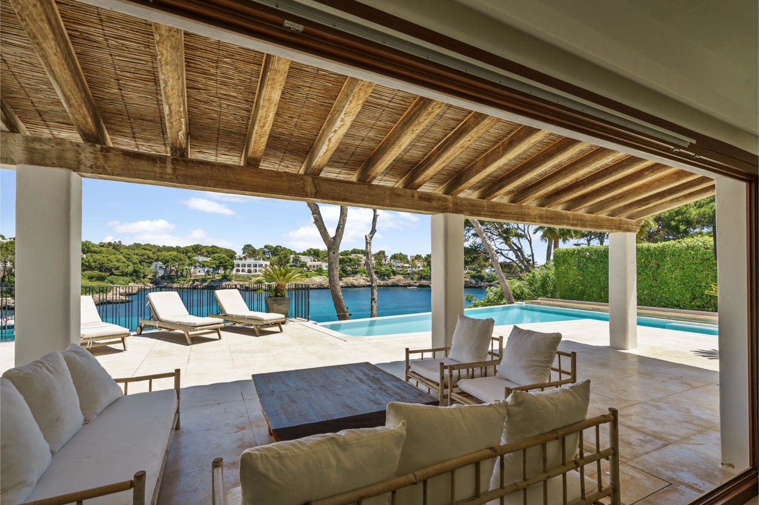Villa-direkt-am-Meer-in-Cala-D'or