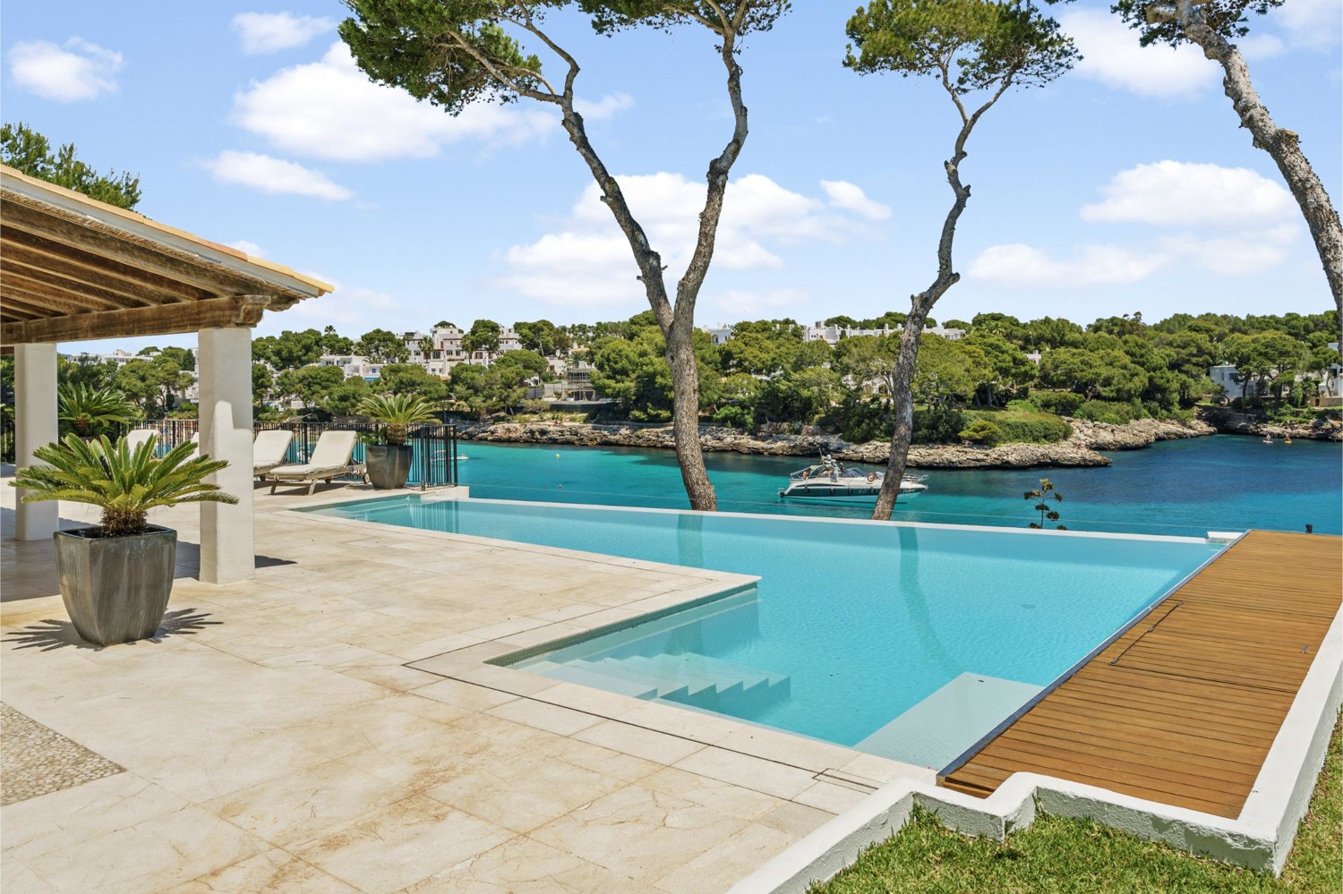 Villa-direkt-am-Meer-in-Cala-D'or