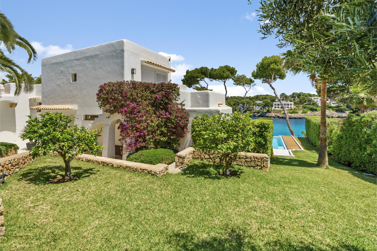 Villa-direkt-am-Meer-in-Cala-D'or