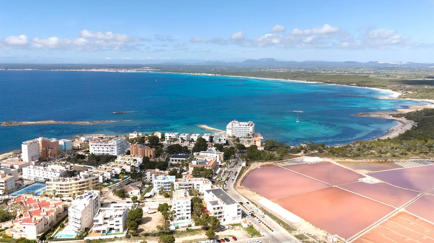 Spectacular-new-apartment-in-Colonia-de-Sant-Jordi