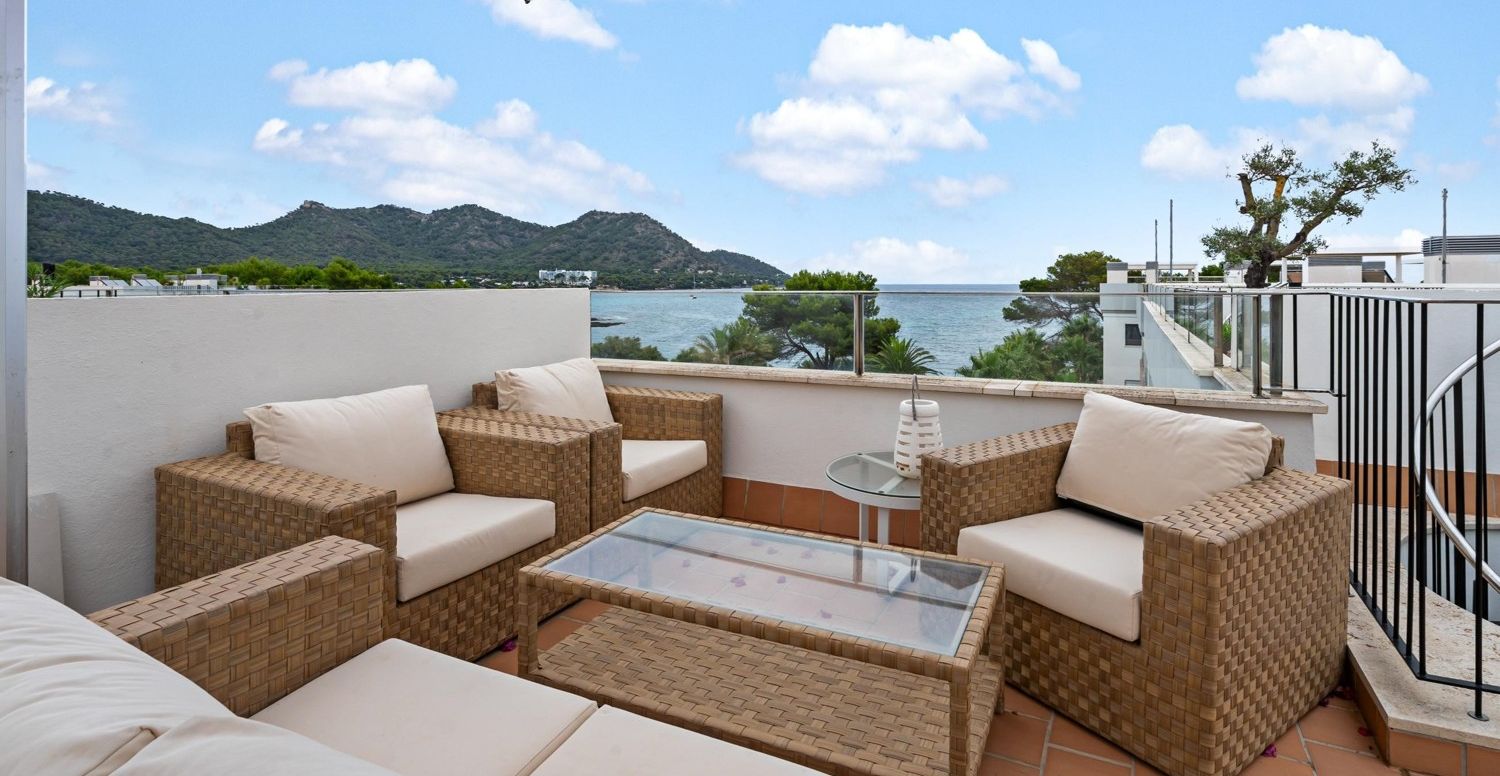 Fantastisches-Penthouse-mit-Meerblick-in-Costa-de-los-Pinos
