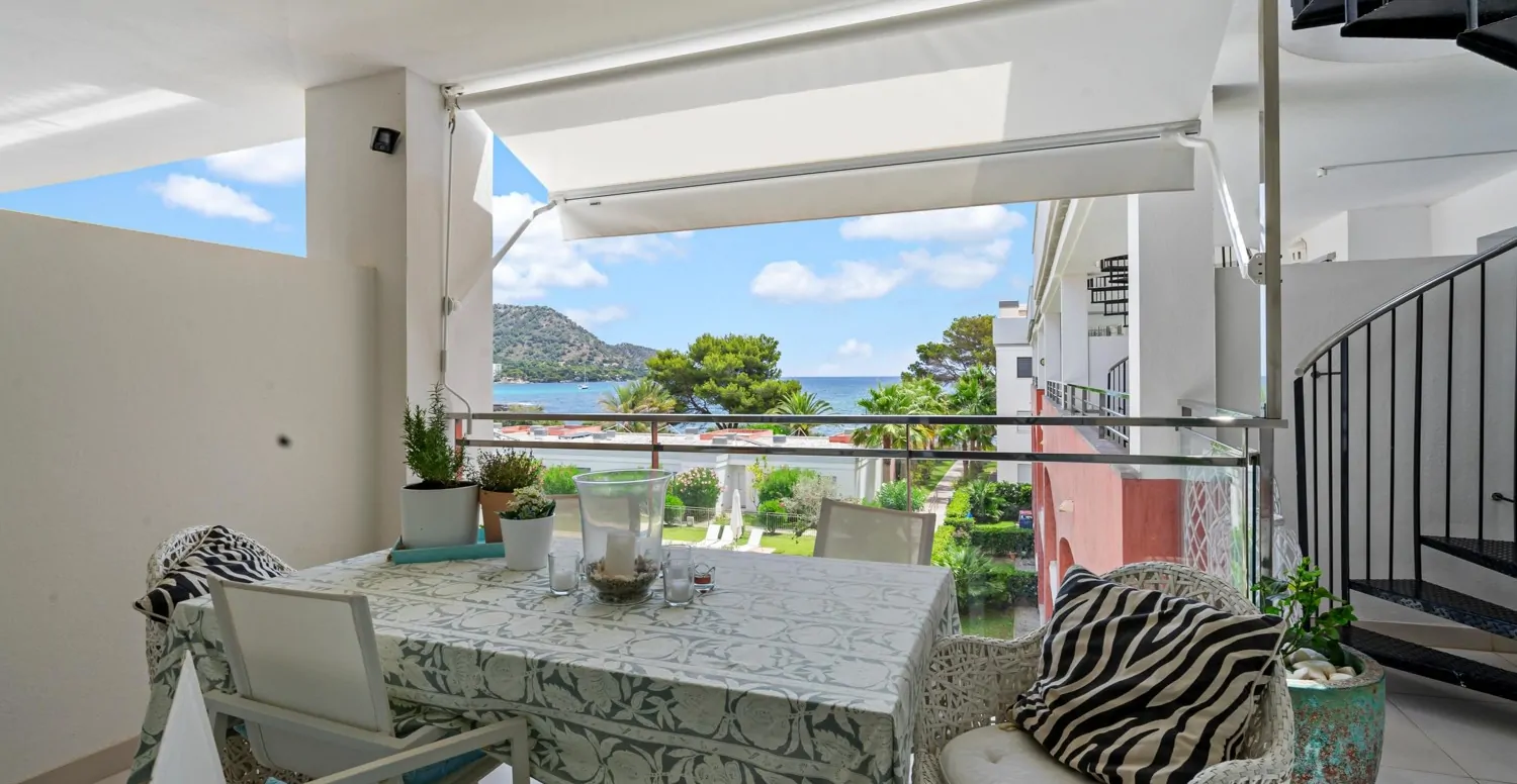 Fantastisches-Penthouse-mit-Meerblick-in-Costa-de-los-Pinos