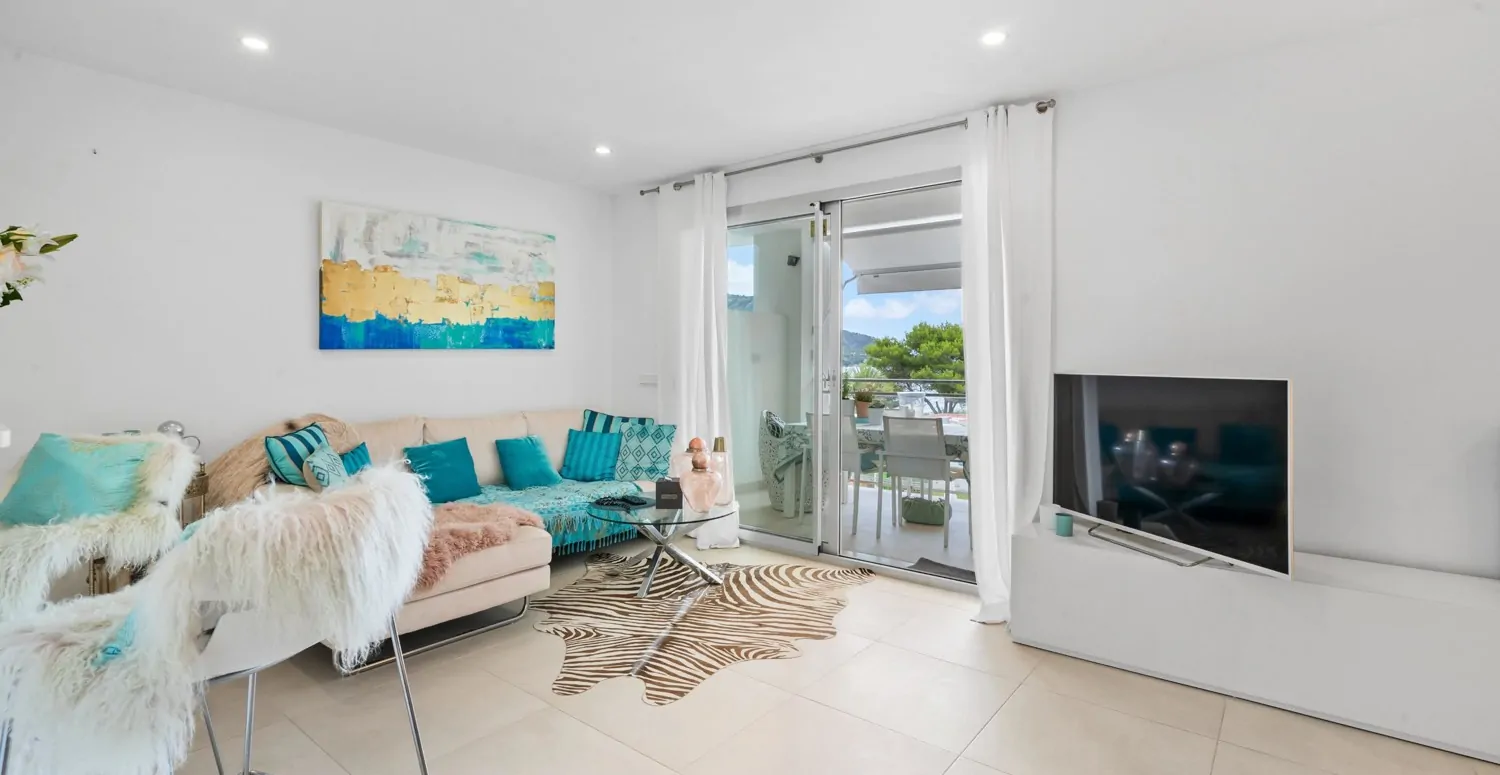 Fantastisches-Penthouse-mit-Meerblick-in-Costa-de-los-Pinos