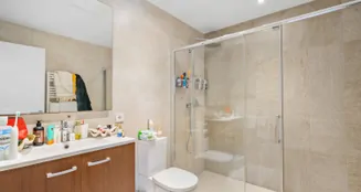 von_poll_real_estate_property_ES255528_image_71